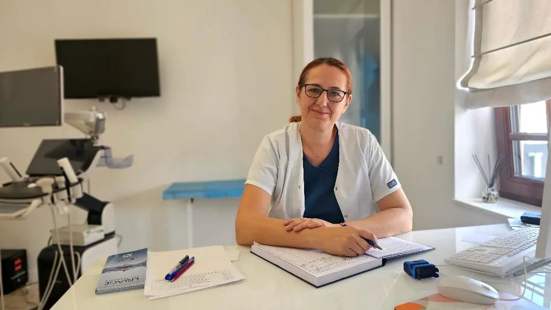 Dr. chirurg Alina Ionescu, Clinica Amalife: „Buna comunicare este cheia unei relaţii de încredere între pacienţi şi medici!”